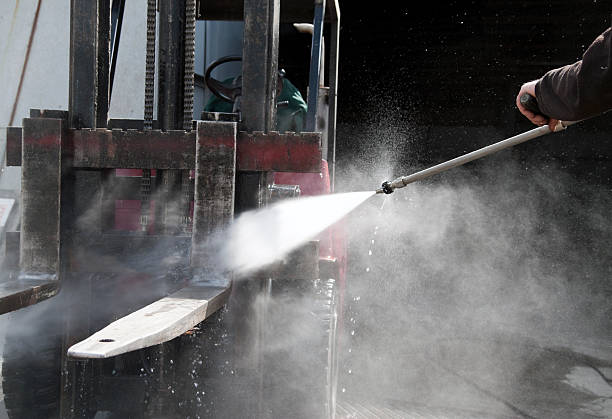 Best Dumpster Area Cleaning  in Roaming Shores, OH